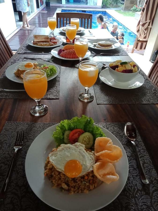 Villa Davenny Seminyak Buitenkant foto
